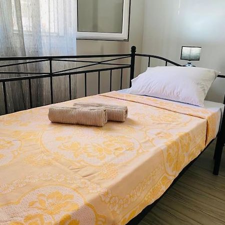Modern 2Br Near Centre -5Min Wlk Appartement Patras Buitenkant foto